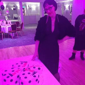 Meet your Posher, Helen